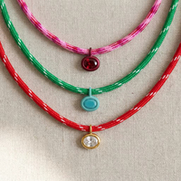Collier pendentif personnalisé étanche avec pierre de naissance, zircon coloré, cordon tressé, hypoallergénique, idéal pour les cadeaux
