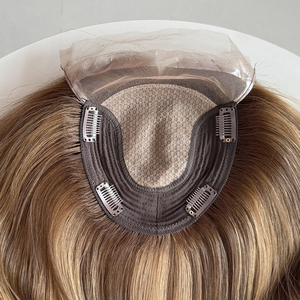Topper de cheveux en soie 6x6,5'' avec base en dentelle, mèches brunes SBB #   Topper de cheveux humains européens de haute qualité pour femmes souffrant d'aloèsopatie - Product Image 2