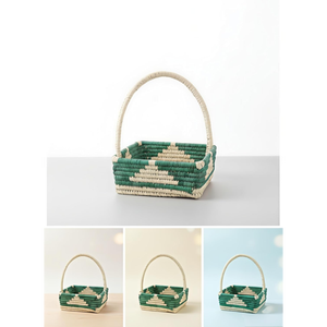 Cesta de hierba tejida a mano con ribete festivo y asa, verde y beige, ecológica y elegante para almacenamiento. - Product Image 5