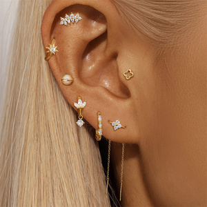 Pendiente de cartílago con forma de planeta, chapado en oro, plata de ley S925, 1.2x6mm, parte trasera plana, rosca interna, joyería para la oreja - Product Image 1