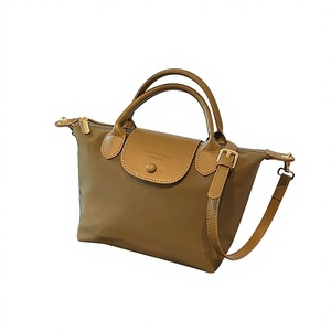 Luxury Casual Sophisticated Women's 2025 New Lightweight Nylon Dumpling-Style Cross-Body Handbag Zipper Closure Single Polyester