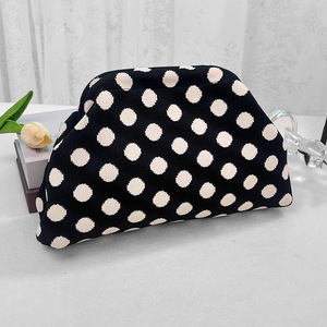 Nouvelle Pochette Pliante à Fermeture Éclair en Tricot à Pois, Petite Capacité, Rétro, Polyvalente, pour Cosmétiques et Maquillage Femme, Idéale Voyage - Product Image 6