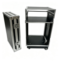 Flight case OEM 12U sur roulettes pour amplificateur et table de mixage avec portes fusionnables, loquets de sécurité et 2 tables DJ