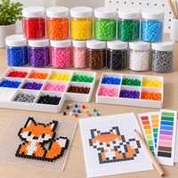 Conteneurs de rangement personnalisés pour perles thermocollantes, bocaux transparents en PET avec couvercles pour le tri des couleurs, organisation des fournitures d'artisanat, vente en gros
