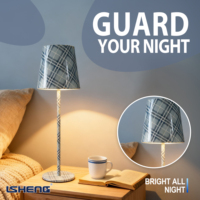 Lampe de table à mémoire de forme, fonction personnalisable, motif créatif pour chambre à coucher, moderne, en fer plaqué or, gradation non linéaire, indice de protection IP22