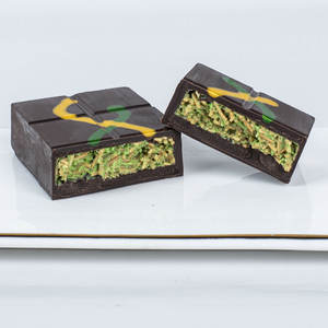 Barre de chocolat solide au pistache sucrée de style Dubaï 70g - Product Image 4