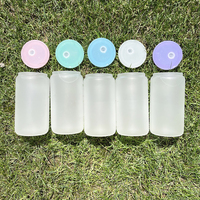 Verre à bière incassable en forme de canette Crystal Clear sublimation vierge givré 16oz avec couvercle en plastique pour l'impression de bricolage