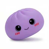 Vente en gros Zoey Squishy Bun, Squishy à remontée lente pour le plaisir de sucer au doigt et la libération du stress, Jouet direct usine, À partir de 14 ans