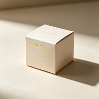 Boîte portable à deux rabats avec logo personnalisé, gaufrage, pour fond de teint, rouge à lèvres, brillant à lèvres, crème de soin, en carton ivoire