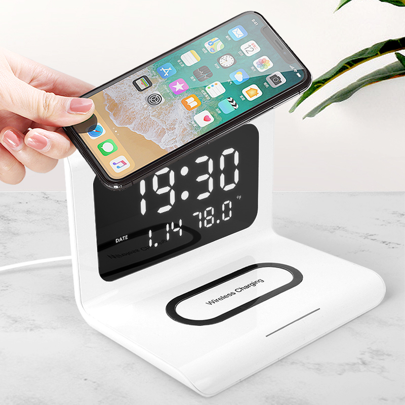 New Arrive universal OEM fast phone alarm clock table digital 15W phone QI wireless charger for iPhone