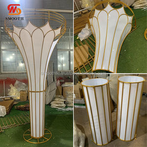 Arche florale géante pour décoration de scène de mariage en plein air, support de fond doré pour chuppah - Product Image 2