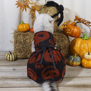 Costume d'Halloween pour animaux de compagnie, robe à imprimé citrouille pour chats, petite taille, en polyester, design mignon - Product Image 3
