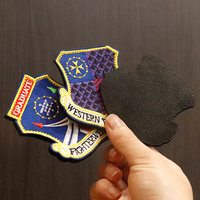 Patchs personnalisés en gros, thermocollants, 3D, avec logo personnalisé, badges appliqués, brodés, à coudre ou à repasser pour vêtements