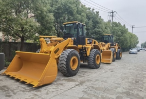 Chargeuse sur pneus Caterpillar 966H d'occasion reconditionnée, châssis robuste pour utilisation sur chantier - Product Image 6