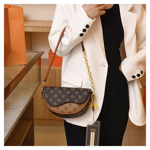 <span class=keywords><strong>Borse</strong></span> a Tracolla di Lusso Firmate per Donne, <span class=keywords><strong>Borse</strong></span> Vintage con Stampa Floreale di <span class=keywords><strong>Marche</strong></span> Famose - Product Image 3