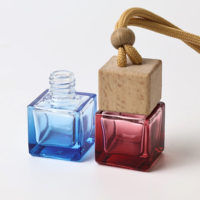 Flacon de parfum carré en verre givré de 8 ml avec diffuseur d'air unique pour voiture, conteneur vide avec bouchon en caoutchouc