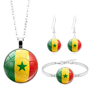 Conjunto de Collar de Fútbol con la Bandera de Senegal, Joyería de Tres Piezas con Emblema Nacional de Fútbol Mundial, Pulsera y Aretes - Product Image 1