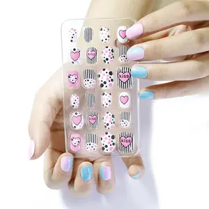 Proveedor profesional 24 piezas puntas falsas uñas artificiales Paquetes Personalizados Prensa en uñas para niños