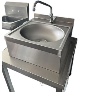 Série d'éviers muraux en acier inoxydable de cuisine commerciale Victory Fournitures de laboratoire pour hôtels et restaurants - Product Image 2