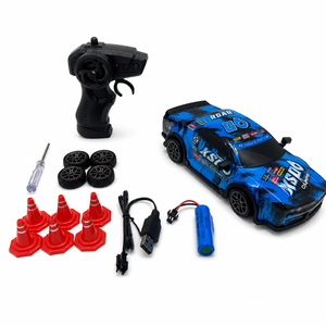 Voiture <span class=keywords><strong>RC</strong></span> de drift 2,4 GHz à l'échelle 1:20, 4x4 électrique haute vitesse, télécommandée pour intérieur/extérieur, jouet de cascades sur rail, puissant véhicule de drift - Product Image 1