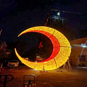 Décoration extérieure à motif lunaire pour centres commerciaux, places de festivals, stations balnéaires, parcs et zones d'événements de Noël - Product Image 1