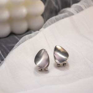 Boucles d'oreilles créoles classiques en argent 925 inaltérable haut de gamme pour femmes et enfants, style bohème, design brossé tendance pour les fêtes, bon prix - Product Image 1