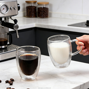 Tazza da Caffè in <span class=keywords><strong>Vetro</strong></span> Trasparente a Doppia Parete con Design a Righe Verticali, Fatta a Mano, Prezzo all'Ingrosso - Product Image 3