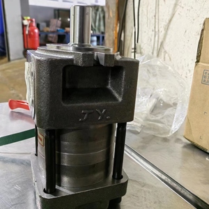 Bombas de Engranajes Hidráulicas Aplicables a Máquinas de Fundición NBX5252-50-50F NBX5252-40-40F NBX5252-63-63F NBX6262-80-80F NBZ4 32 32F - Product Image 3