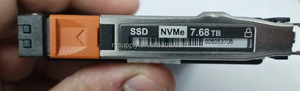 005053706 <strong>8TB</strong> PCIe <strong>NVMe</strong> 2.5" Internal SSD Server Series PM1733 MZWLJ7T6HALA-00AC9 118000840 Refurbished for Power Store Systems - Product Image 3