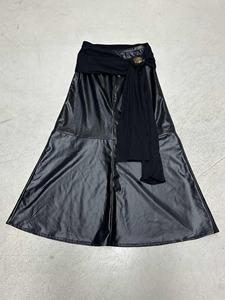 กระโปรงมิดิทรงพลีทผ้าโพลีเอสเตอร์สไตล์พังก์สำหรับผู้หญิง แต่งระบายแบบรัดรูป สไตล์ดาร์กโกธิค สตรีทแวร์ ผูกด้านข้าง - Product Image 2