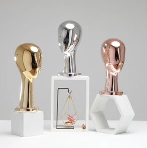 Têtes de mannequin populaires en chrome doré pour perruques - Product Image 4