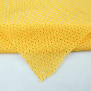 Tela Tricot con Orificios Triangulares de 120 GSM, 100% Poliéster, Ligera y Transpirable, para Camisetas Deportivas, Pantalones de Playa, Venta al Por Mayor - Product Image 4