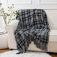 Plaid en chenille à carreaux avec franges à pompons 50x60 pouces, couverture design pour boutiques et vendeurs en ligne