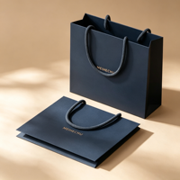 Sacs en papier écologiques personnalisés avec logo et poignée, sacs de shopping en papier de luxe, boîte de shopping personnalisée