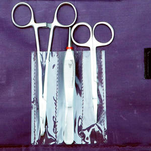 Fabriqué M.A Siddique International Ensemble de 3 porte-aiguilles personnalisables en acier inoxydable pour les opérations chirurgicales et médicales - Product Image 3