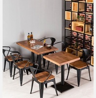 Ensemble de table et chaises de salle à manger en bois industriel, mobilier de café-bar commercial, table de restaurant vintage avec structure en métal