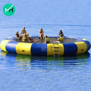 Sports nautiques en plein air de Haute qualité 5m de diamètre Gonflable trampoline d'eau avec structure en métal et ressort à vendre