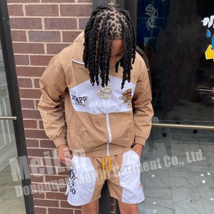 Conjunto corto de dos piezas para hombre, cortavientos de nailon con cremallera y patchwork, estilo streetwear - Product Image 2