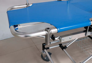 Camilla de ambulancia de transporte usada multifuncional cama de carro a la venta autocarga con sistema de frenos - Product Image 5