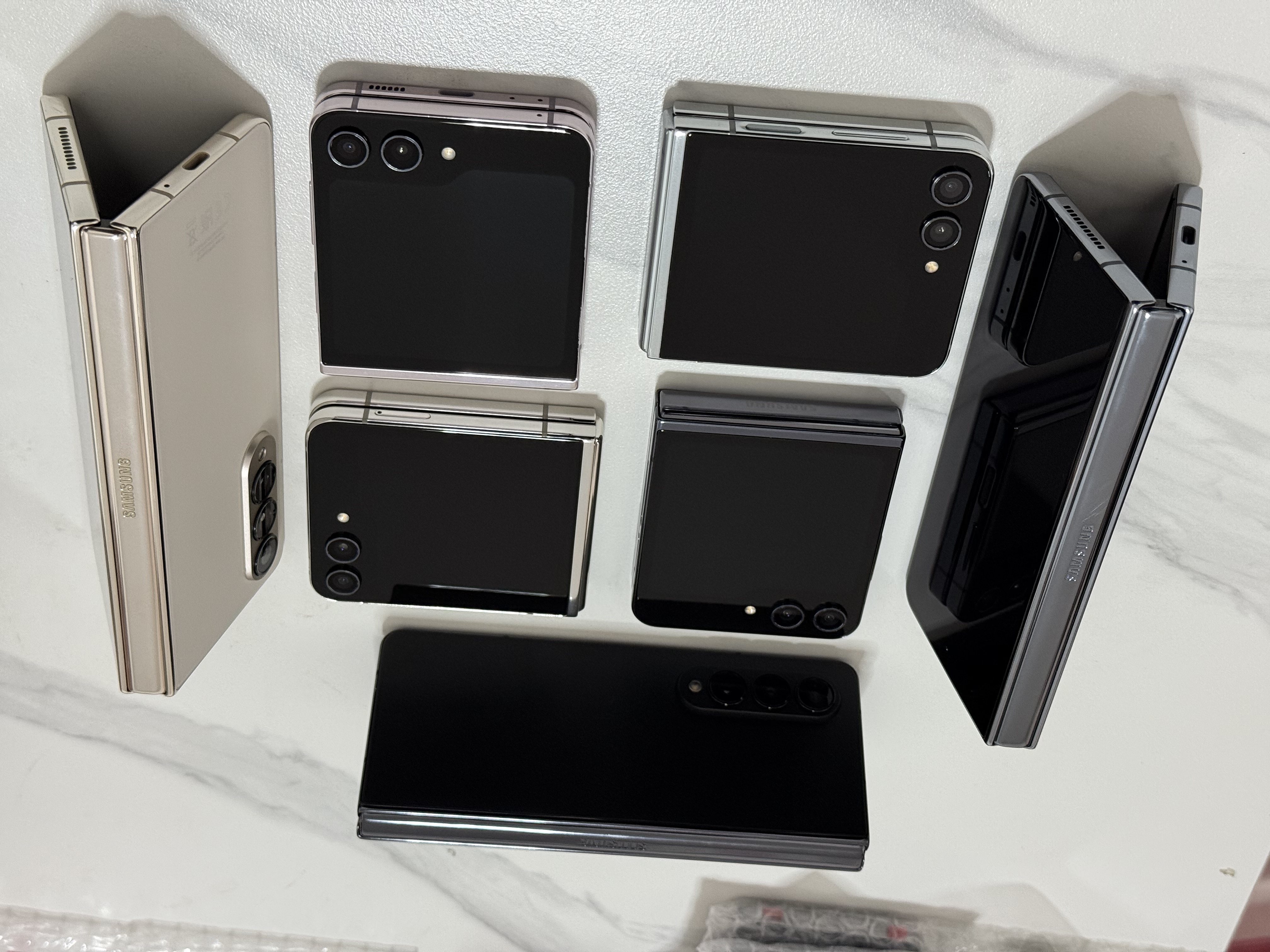 galaxy folder 2 flip phone