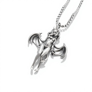 Collier pendentif Fille Chauve-souris en Argent Vieilli, Chaîne à maillons en alliage unisexe, Bijou gothique rétro pour usage quotidien - Product Image 4