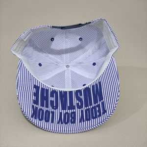 Gorra de Béisbol de Moda Hip-hop con Borde Plano y Diseño de Bigote a Rayas - Product Image 6
