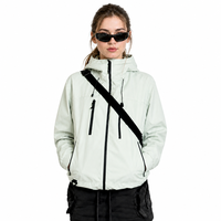 Jaket Angin Pria Wanita Tiga-dalam-satu Set Dua Potong Tahan Angin Tahan Air untuk Luar Ruangan, Model Longgar Trendi, Setelan Pendakian Gunung, Anti UV