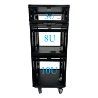 Boîtier de transport OEM 8U empilable pour montage en rack, avec 4 pieds en caoutchouc et rainures, pour amplificateur, doté de portes coulissantes supérieures et de verrous de verrouillage.