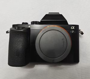 กล้องมิเรอร์เลส Sony A7M1 มือสอง (เฉพาะบอดี้) พร้อมส่ง ถ่ายภาพบุคคล ถ่ายภาพท่องเที่ยว บันทึกวิดีโอได้ - Product Image 1