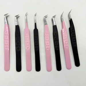 แหนบต่อขนตาปลายโค้ง 90 องศา สีชมพู-ดำ คุณภาพสูง สำหรับมืออาชีพ ด้ามจับรูปหัวใจ รุ่นยอดนิยม - Product Image 1