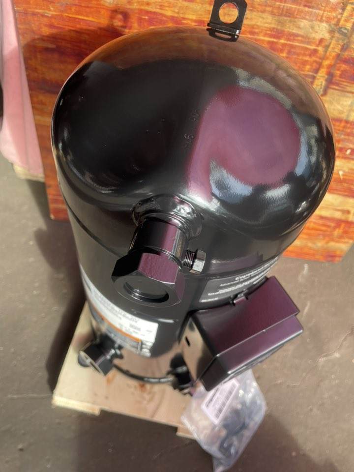 EMERSON Copeland R404A Compressors - Reliable Refrigeration