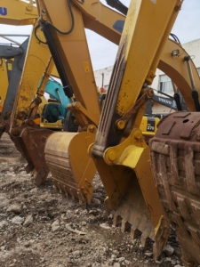 รถขุดก่อสร้างโคมัตสึ PC200 มือสอง ขนาด 20 ตัน ขายดี - Product Image 6