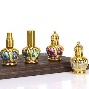 ขวดโรลออนน้ำมันหอมระเหยแบบหรูหรา ขนาด 13 มล. ทำจากแก้วหลากสี สไตล์ตะวันออกกลาง อาหรับ ดูไบ สำหรับน้ำหอมอัตตาร์และอูด พร้อมฝาเกลียว - Product Image 4