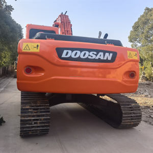 Excavatrice sur chenilles hydraulique d'occasion Doosan DX225LC-9C avec moteur 157KW de puissance et poids opérationnel de 21 tonnes à vendre en Chine - Product Image 3